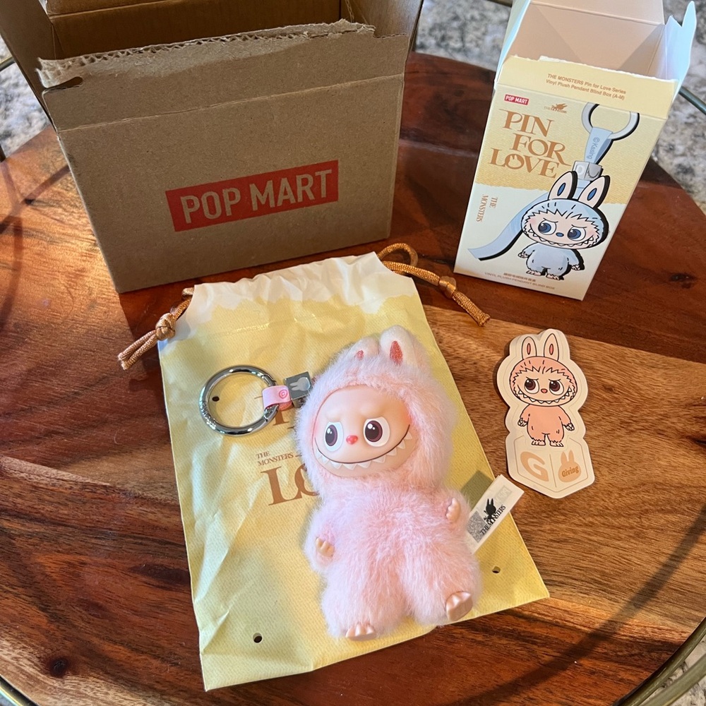 Labubu, Pin For Love, Love Keychain, The Monsters, Love, G Labubu